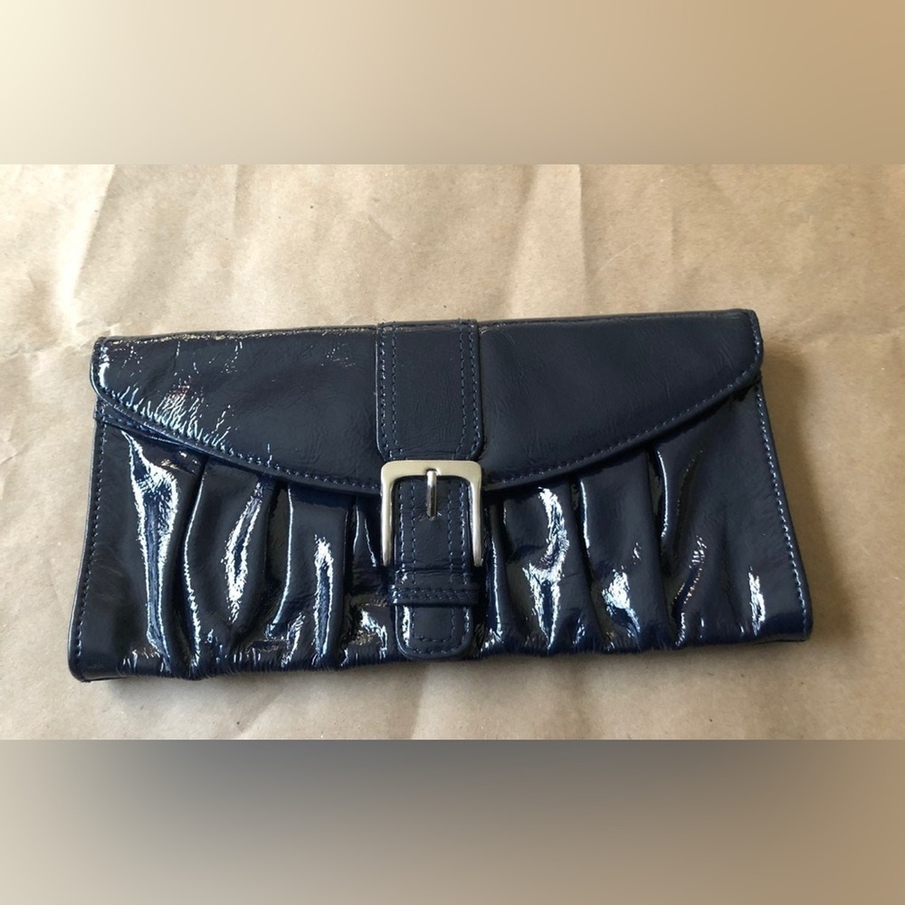 L. Erickson Women’s clutch Bag